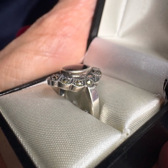 Ring Vintage Black Onyx Marcasite 925 Sterling Silver Decorative Setting - Picture 4 of 6